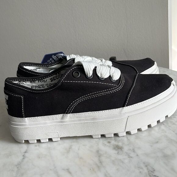 TOMS Cordones Lug Platform Sneakers, Black, size 7, NWOB - Picture 8 of 10